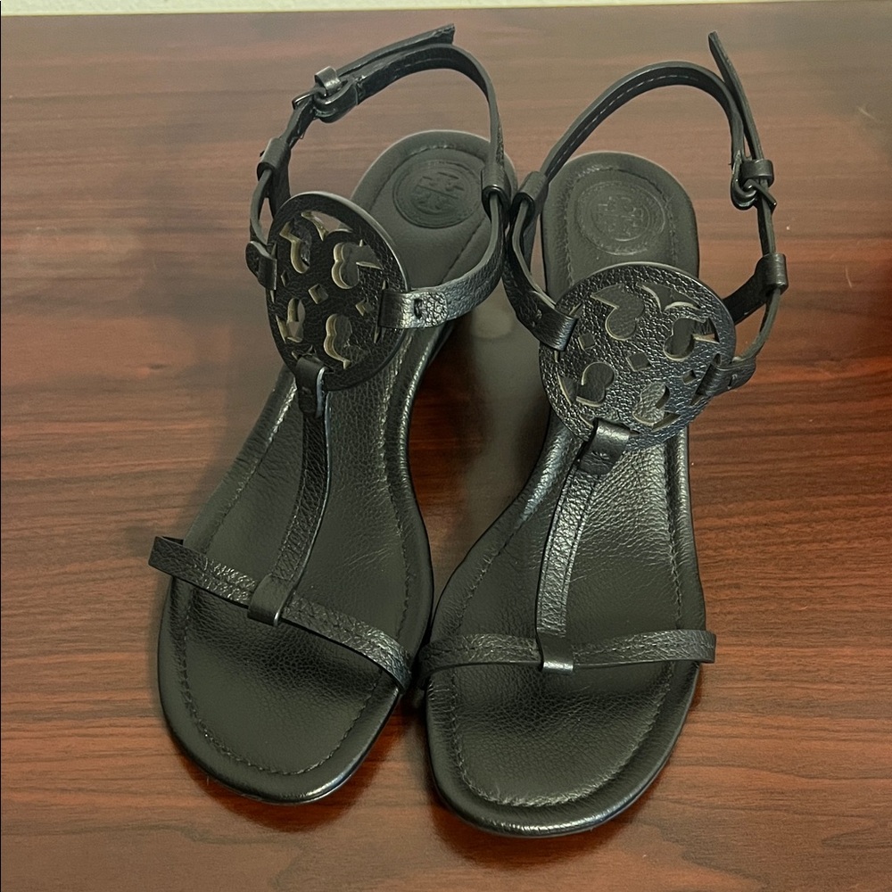 Tory Burch Black Leather Logo T-Strap Sandals